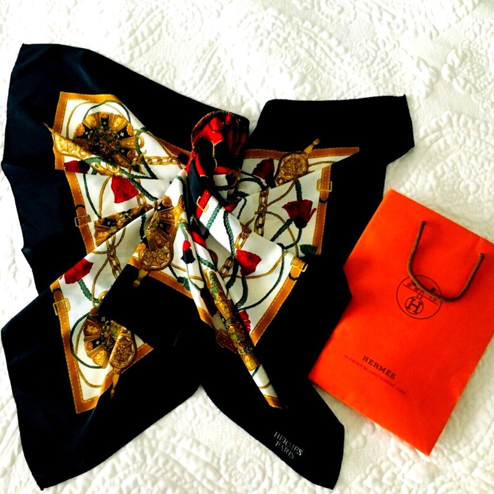 Unique Square Scarf Modern Black Gold Red + New Gift Bag HERMES Paris Carre 90